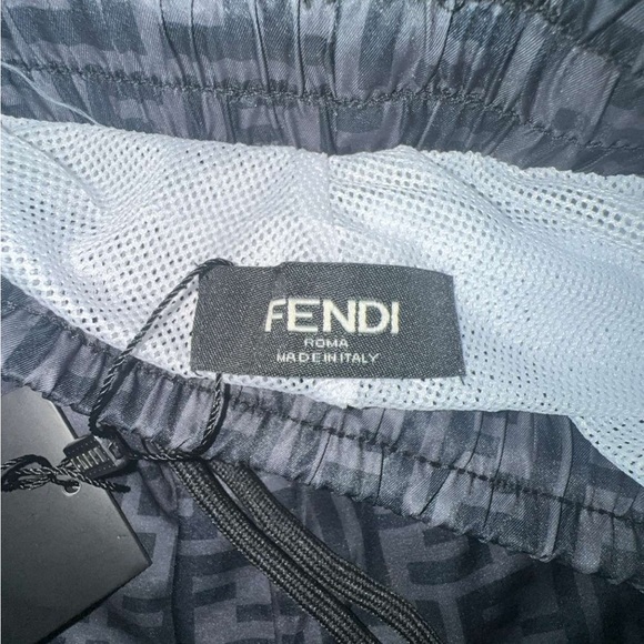 Fendi short - Picture 3 of 6